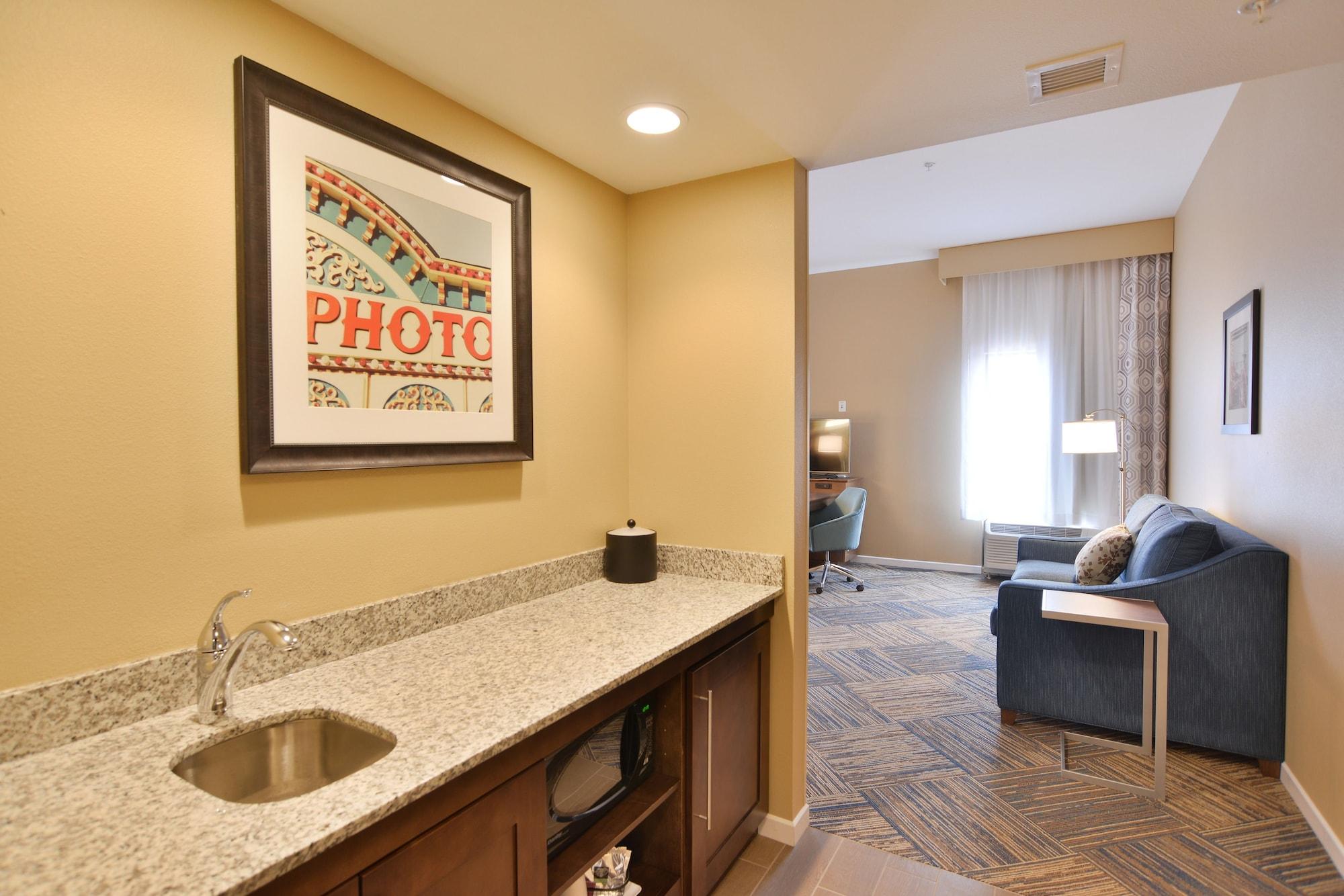 Hampton Inn & Suites Chippewa Falls Dış mekan fotoğraf