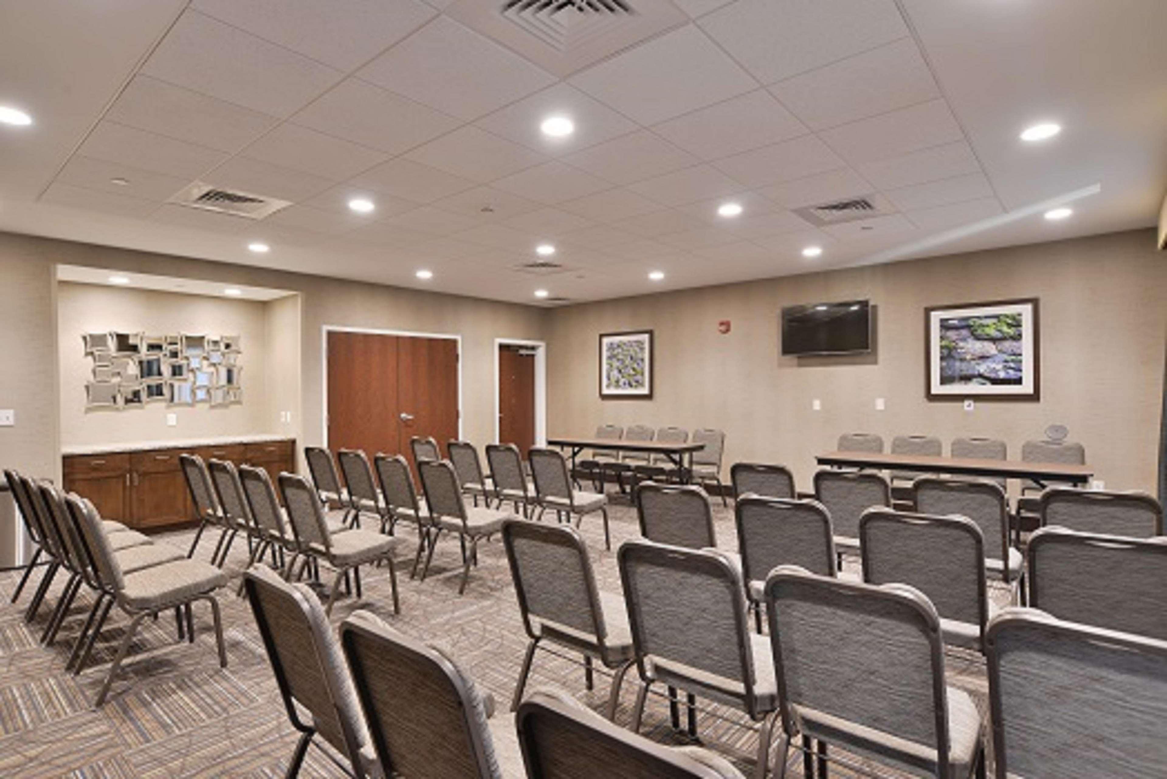 Hampton Inn & Suites Chippewa Falls Dış mekan fotoğraf