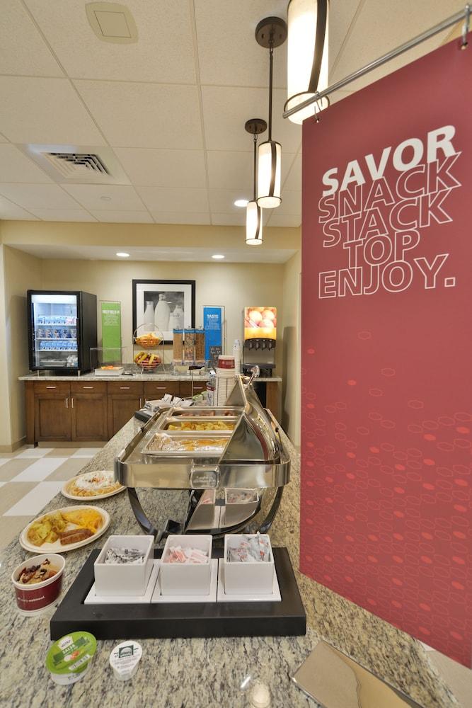 Hampton Inn & Suites Chippewa Falls Dış mekan fotoğraf