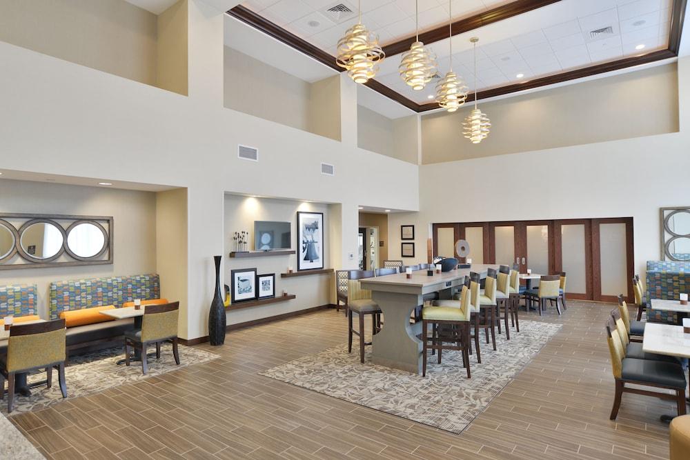 Hampton Inn & Suites Chippewa Falls Dış mekan fotoğraf