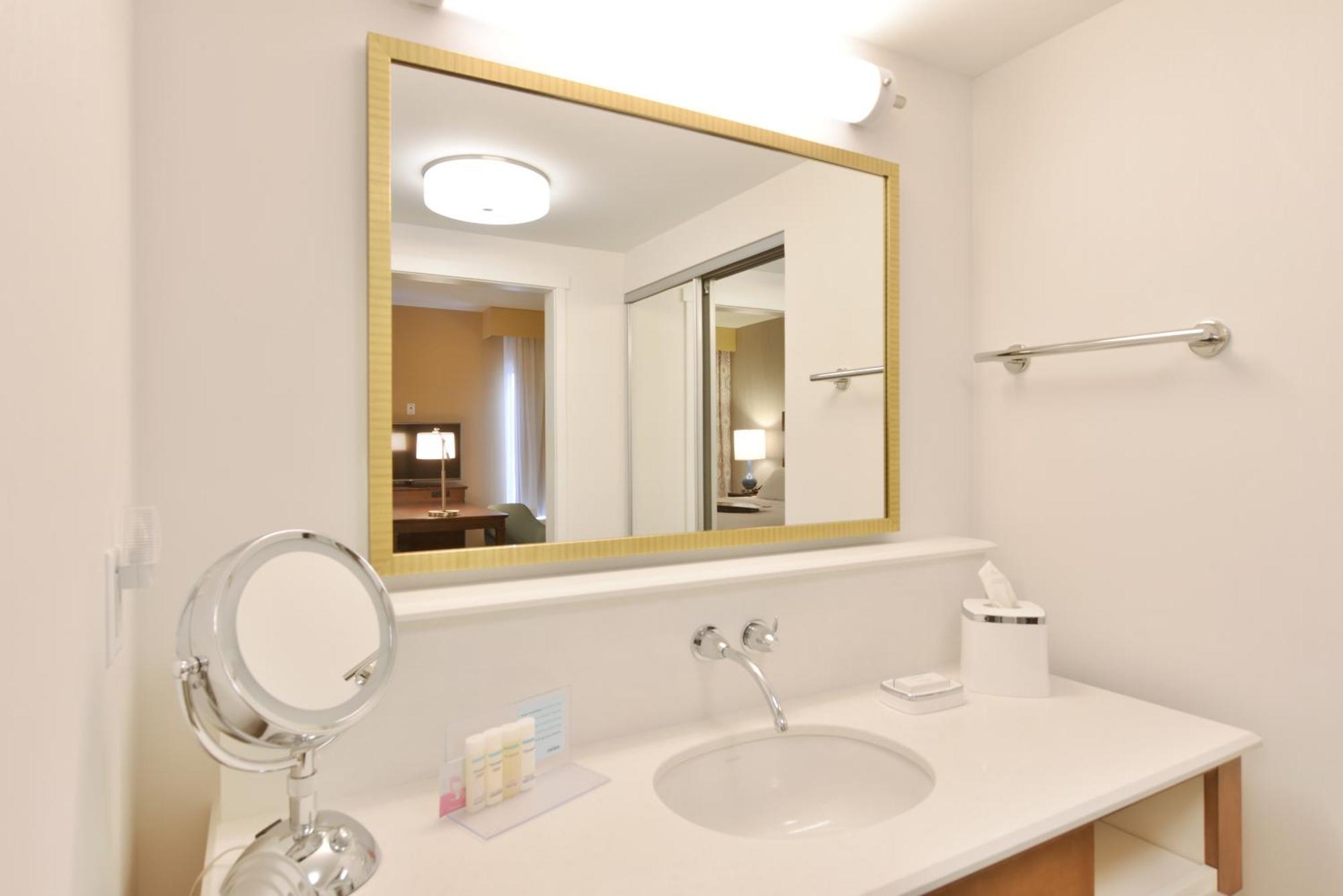 Hampton Inn & Suites Chippewa Falls Dış mekan fotoğraf